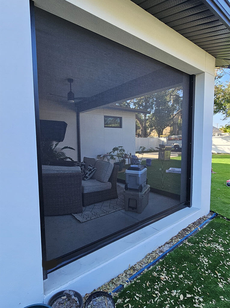 electric retractable screens